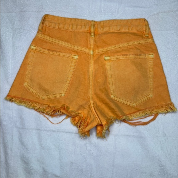 PacSun Women's Orange Distressed Denim Shorts size 23 - Picture 2 of 3